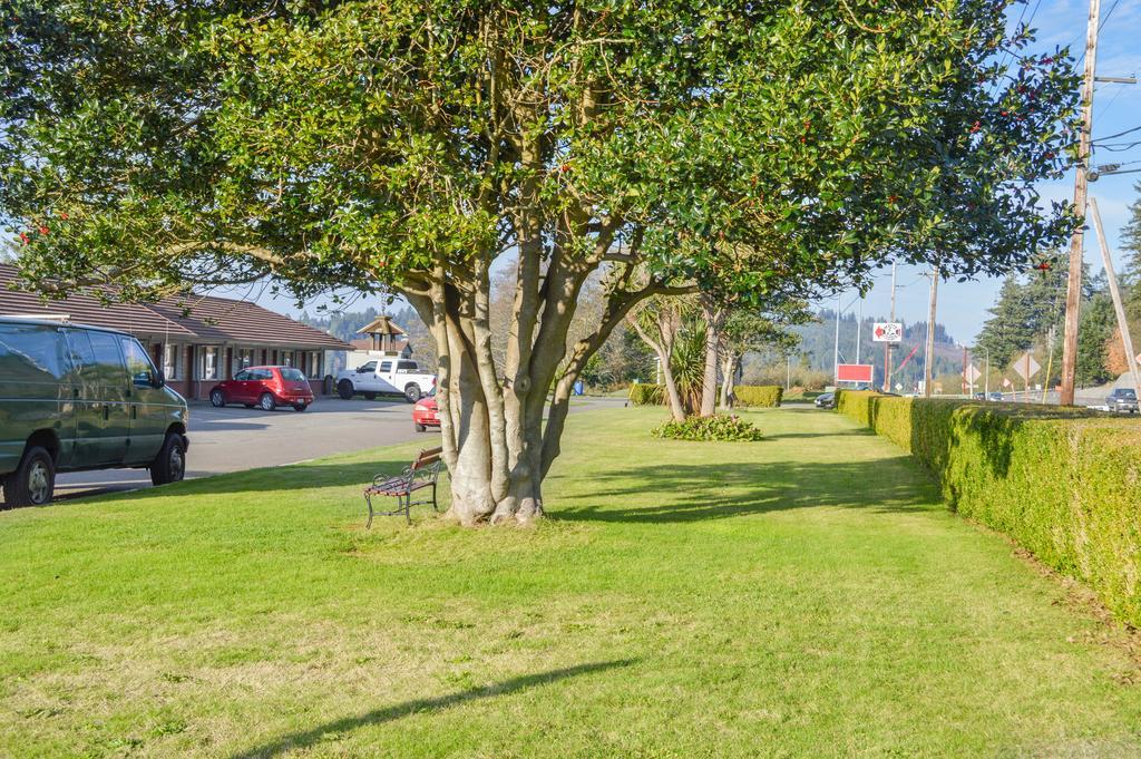Bay Bridge Motel ノースベンド エクステリア 写真