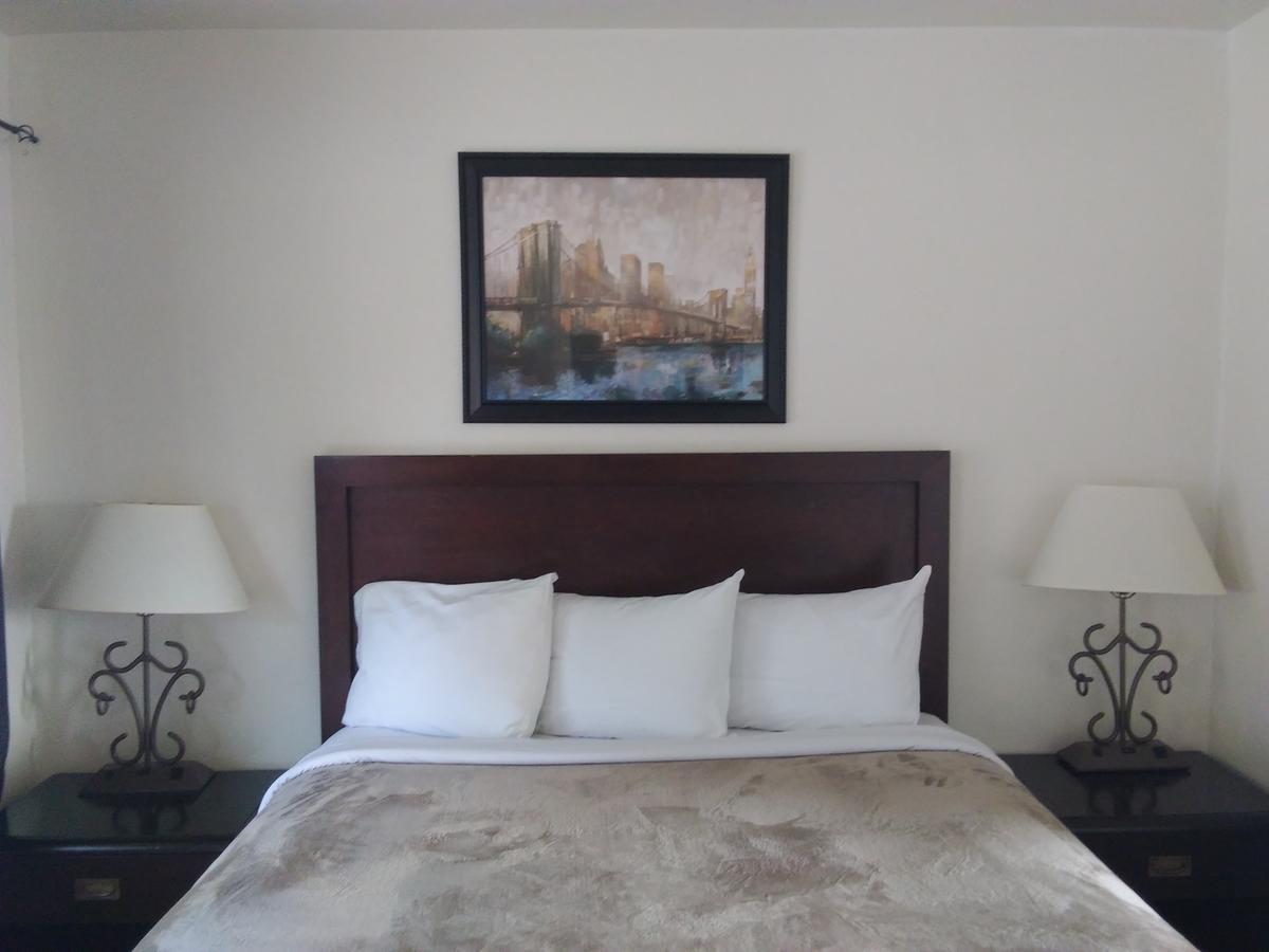 Bay Bridge Motel ノースベンド エクステリア 写真
